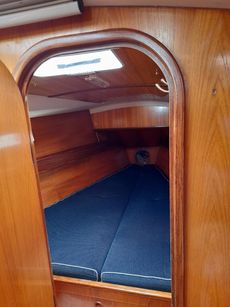 Beneteau Oceanis 350