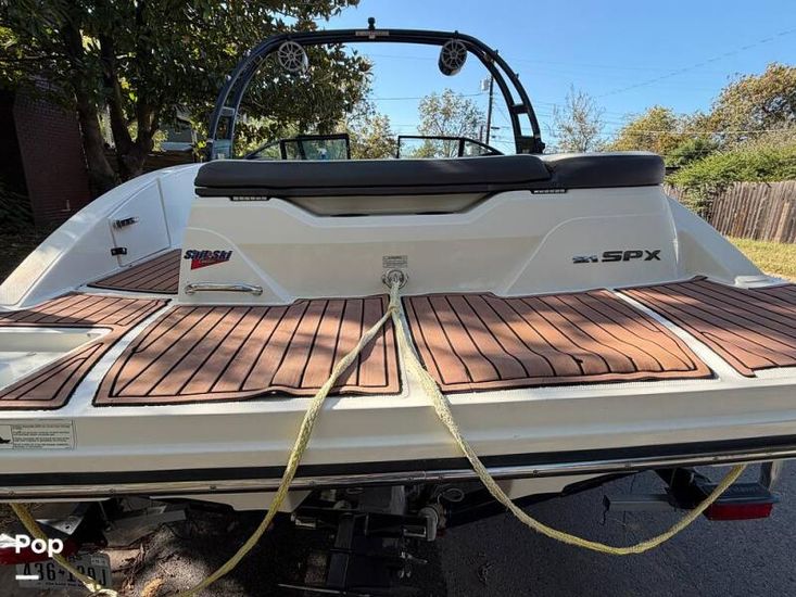 2015 Sea Ray 210 spx