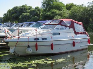 Sealine Senator 255
