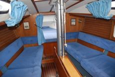 1984 Jeanneau Selection 37