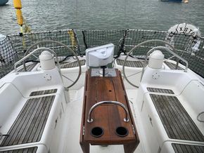 Jeanneau Sun Odyssey 40.3 3 cabin version - Cockpit