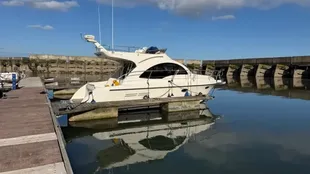 2003 Rodman 30 Cruiser Flybridge