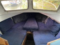 Venturer 23ft 3 berth GRP motor cruiser