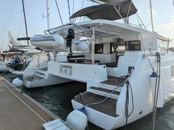 2023 Lagoon 46