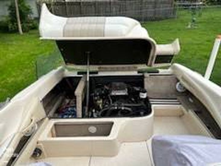 1994 Sea Ray 220 select