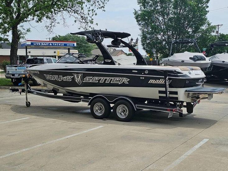 2009 Malibu wakesetter 23 lsv