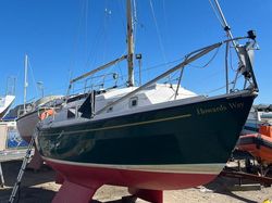 WESTERLY CENTAUR 1979 LYING  PWLLHELI  NEW HEADSAIL AND FURLER
