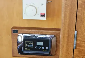 Wolstenholme cruising barge for sale with BJ Marine