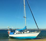 35 foot aluminium blue water cruiser