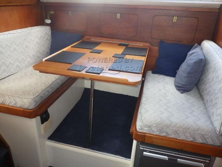 1988 Princess 30DS 