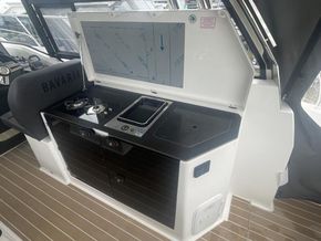 2024 Bavaria SR38HT 5