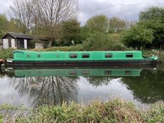 4-6 berth narrowboat for sale with without mooring