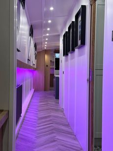 BESPOKE BOAT CO 65ft WIDEBEAM