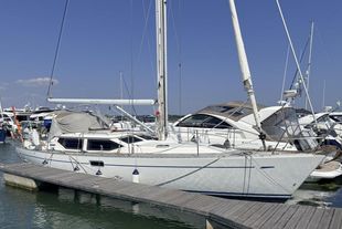 1998 Oyster 42
