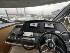 2020 Bavaria R40