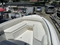 2022 Pursuit S268