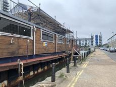 Unique Houseboat Opportunity 