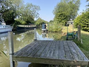 MOORINGS K&A Canal Newbury