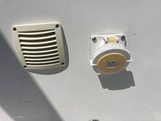 2022 Beneteau Flyer 6