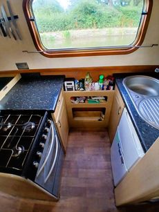Squeak By - 69' Black Prince Cruiser Stern