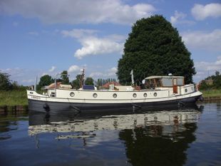 Replica Dutch Barge built 2006