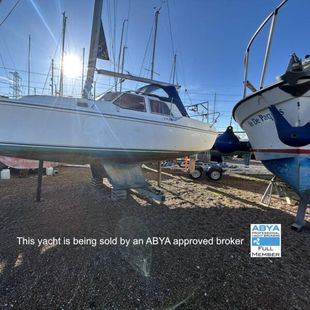 1996 Hunter Pilot 27