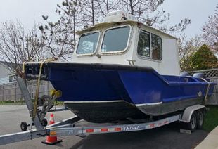 1987 23′ x 8.5′ Aluminum Workboat w/Trailer