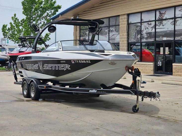 2009 Malibu wakesetter 23 lsv