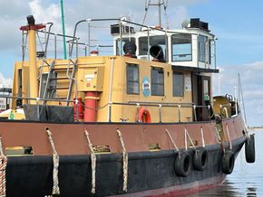 Pilot Boat 60  - Hull Close Up