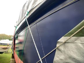 Dutch Barge Rogger 850 AK Widebeam - Hull Close Up
