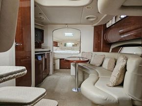 Sea Ray 395 Sundancer  - Looking Forward