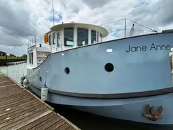 Benford Trawler Yacht
