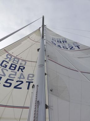 Up Mast & Sails