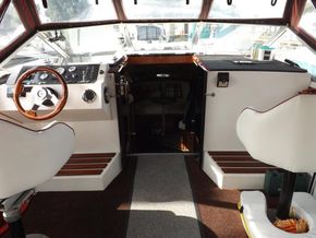 Bounty Spirit 3000  - Cockpit