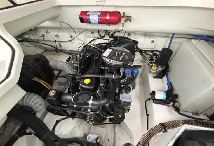2016 Bayliner 642 Cuddy