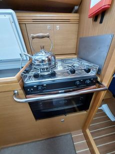 JEANNEAU SUN ODYSSEY 36i  gorgeous,low engine hours &pound;75000