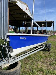 Laser 2000 - Sail no. 21589