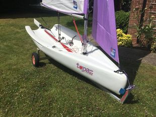 Topper Topaz UNO sailing dinghy - Exceptional condition - One owner 