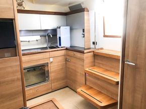 Sealine SC35