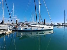 2022 Jeanneau Sun Odyssey 490