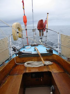 Stern view of cockpit