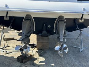 2022 Jeanneau NC33 36