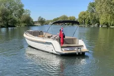 2021 Interboat Intender 820