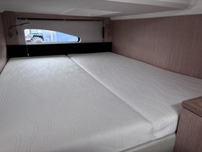 2024 Bavaria SR35 13