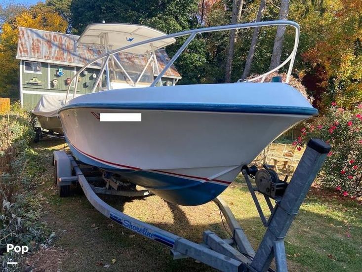 1997 Mako 221