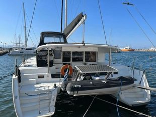 Lagoon 400