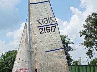 laser 2000    GBR 21617