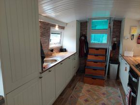galley stbd side