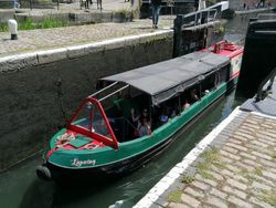 12 pax party boat