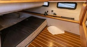 10 Mid Berth (3)